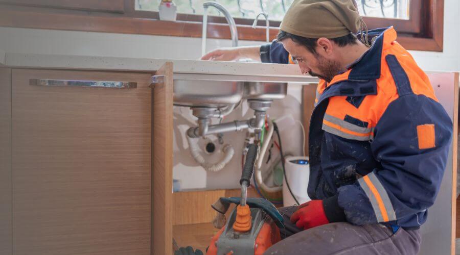 Professional septic tank pumping in Kilbourne, IL